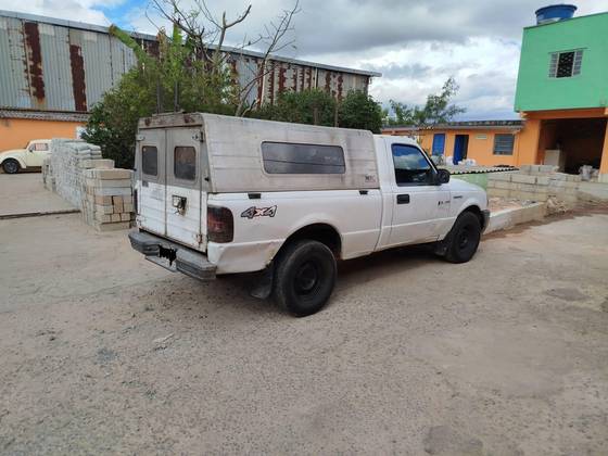 FORD RANGER 2.8 XL 4X4 CE 8V TURBO INTERCOOLER DIESEL 2P MANUAL FORD RANGER 2.8 XL 4X4 CE 8V TURBO INTERCOOLER DIESEL 2P MANUAL
